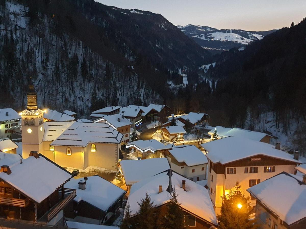 Le Borderan Lägenhet La Giettaz Exteriör bild